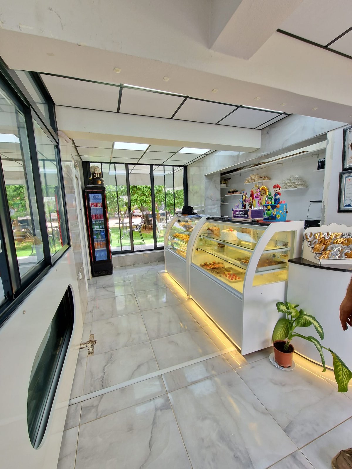Pastalovi Butik Patisserie mağazası, Konyaaltı Antalya